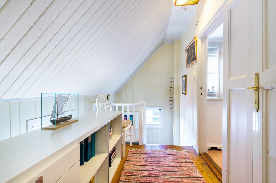 Selmedalsvagen 208 ovre hall